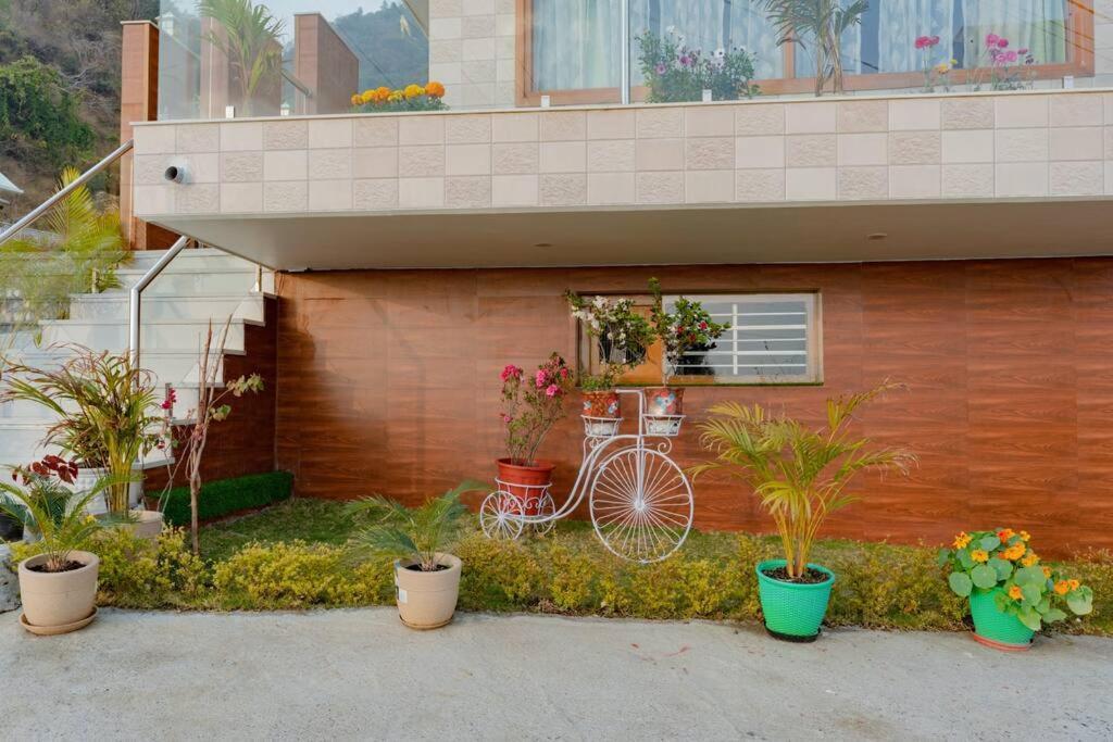 The Sage Villa - Luxury Homestay In Dehradun Zewnętrze zdjęcie